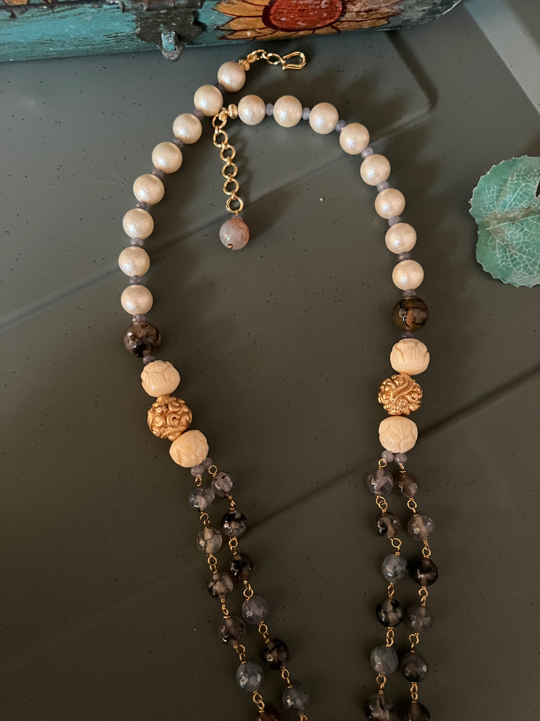 Exquisite Pendant Necklace Set - A Masterpiece of Elegance