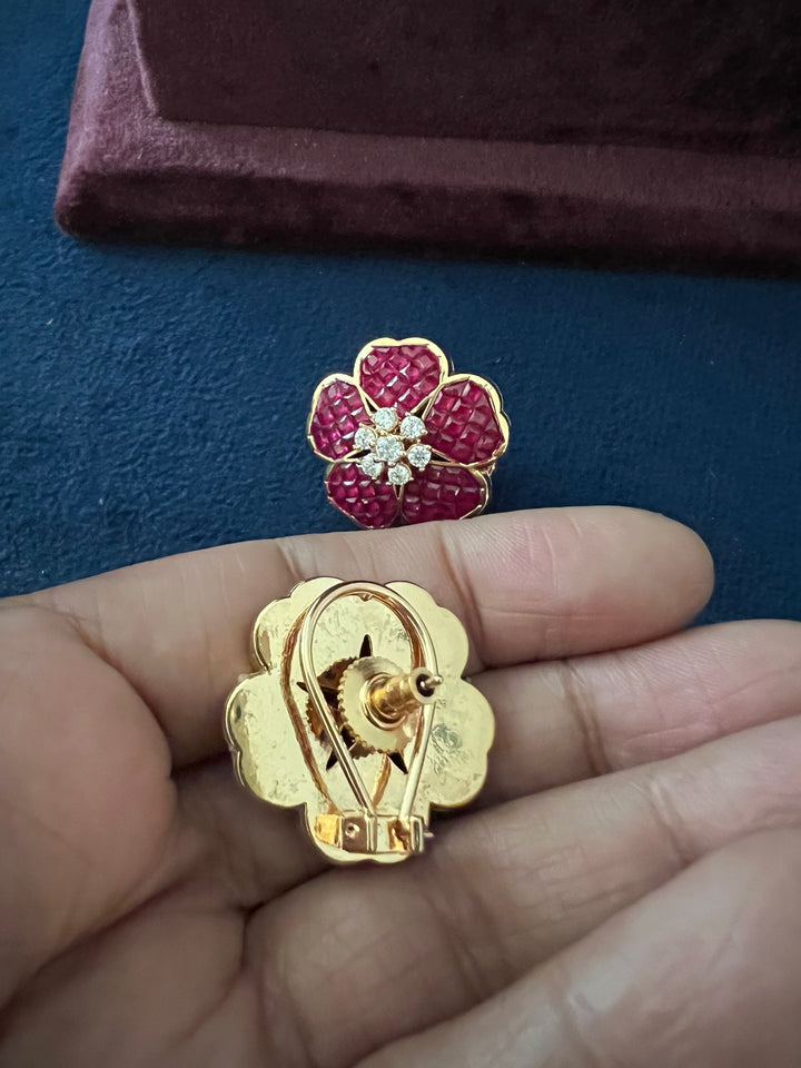 Exquisite Pendant Necklace Set - A Masterpiece of Elegance