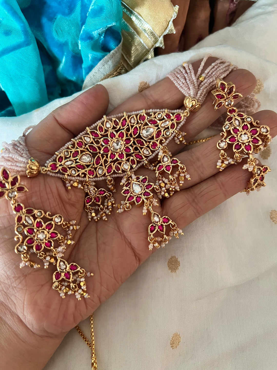 Elegant Necklace Set - Unmatched Quality and Style (Premium Quality)