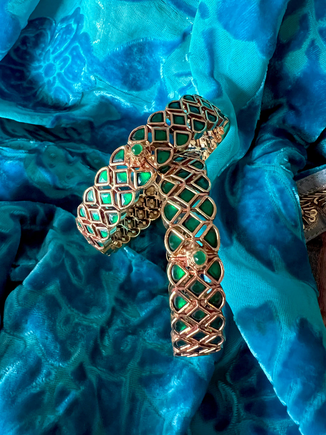 Classic Kundan Bangles - Set of 2