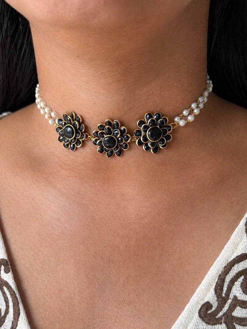 Statement Flower Choker