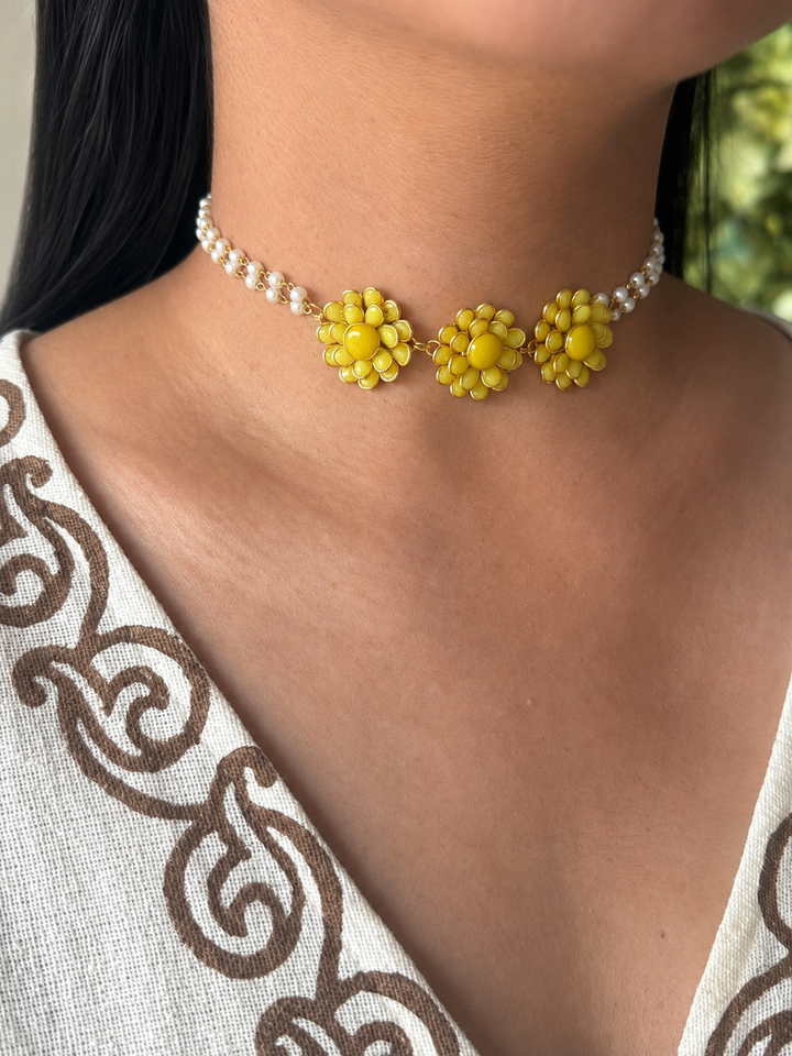 Statement Flower Choker