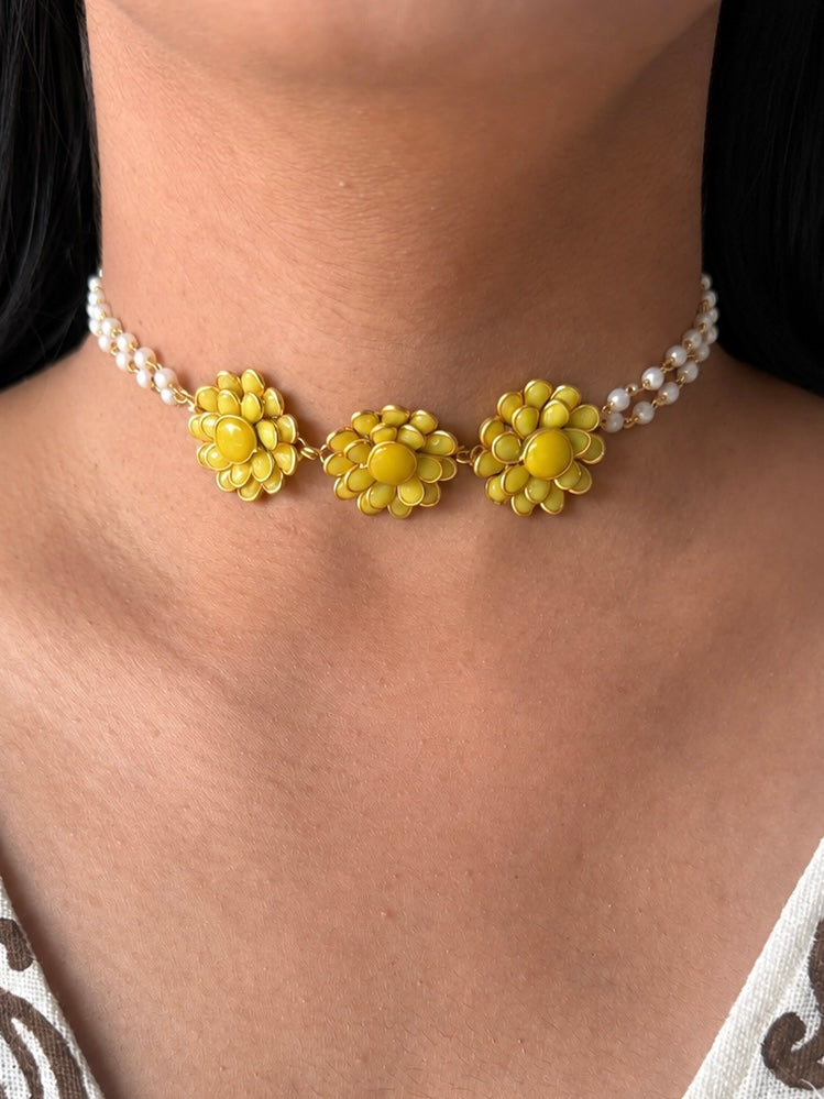 Statement Flower Choker