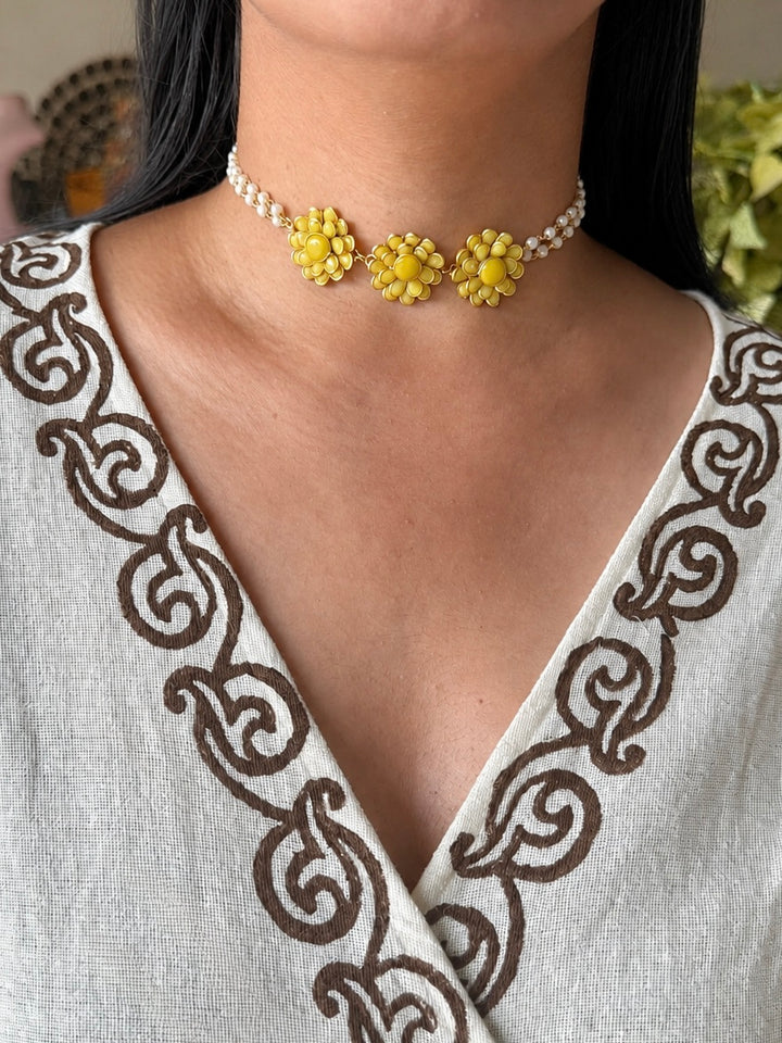 Statement Flower Choker