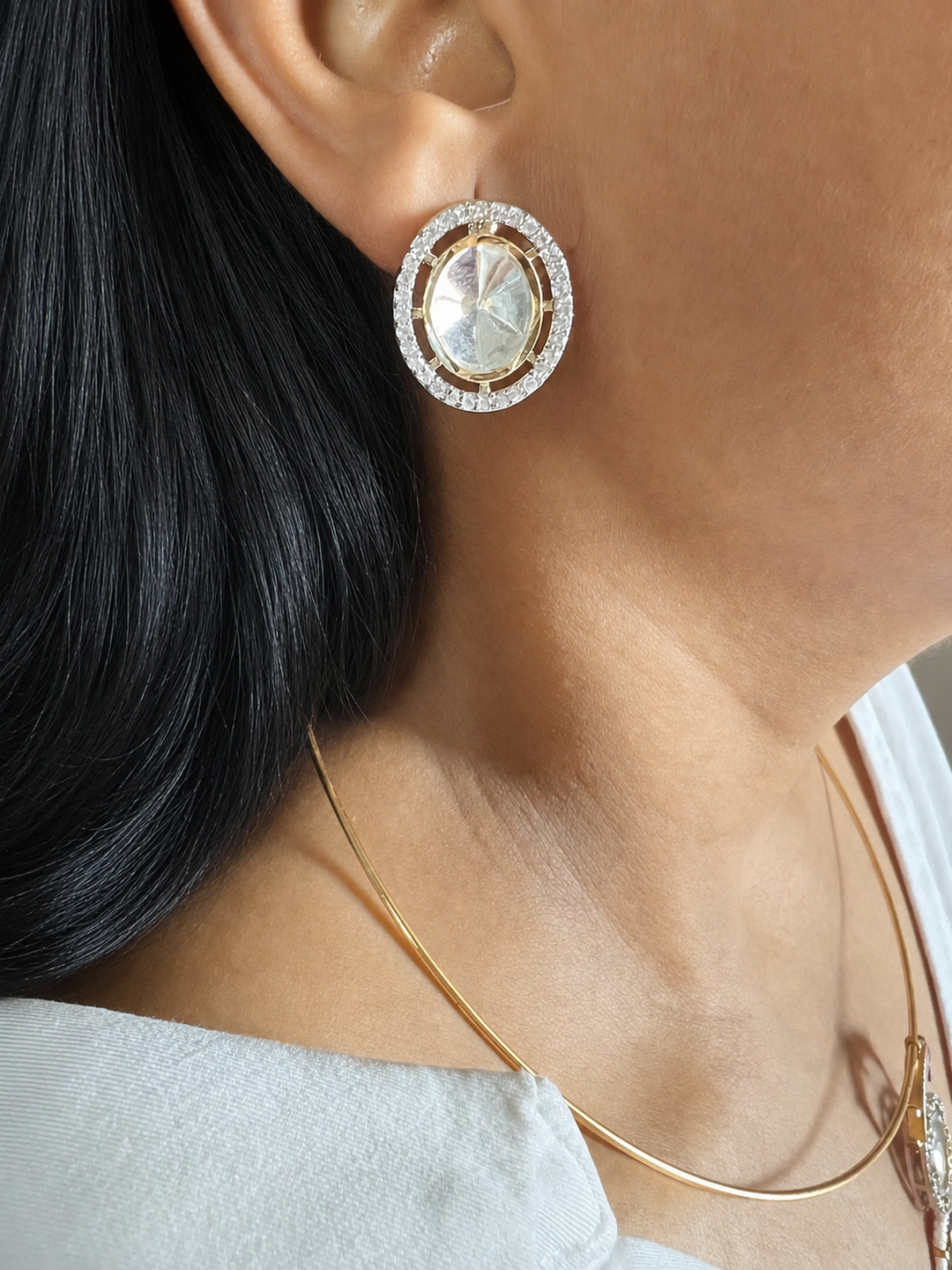 Sleek Gold Collar Wire Necklace Set with CZ & Gemstone Charm, Minimalist Set