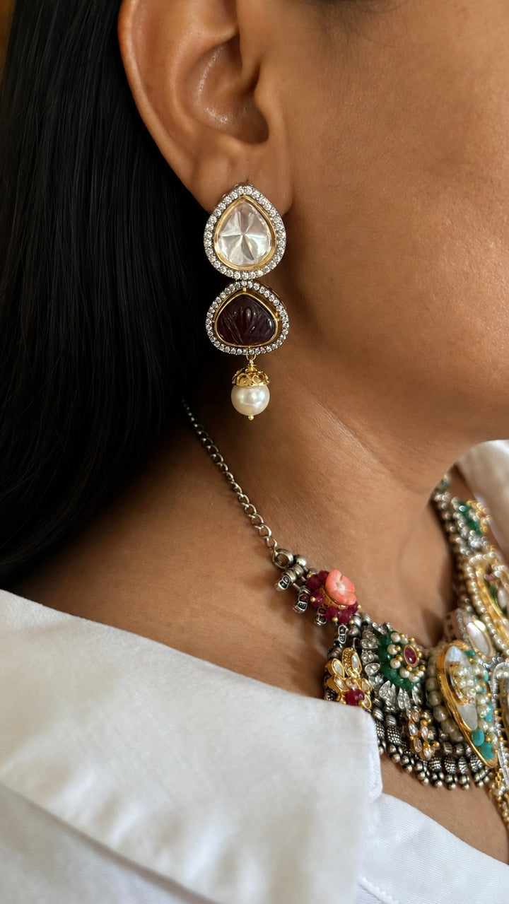 Designer Dual Tone Brooch Collar Necklace Set with Kundan Earrings