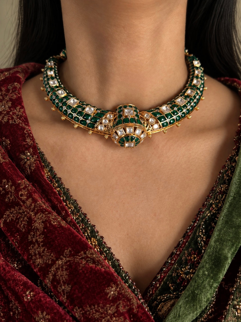 Antique Gold Plated Emerald Green Kundan Hasli Necklace Set