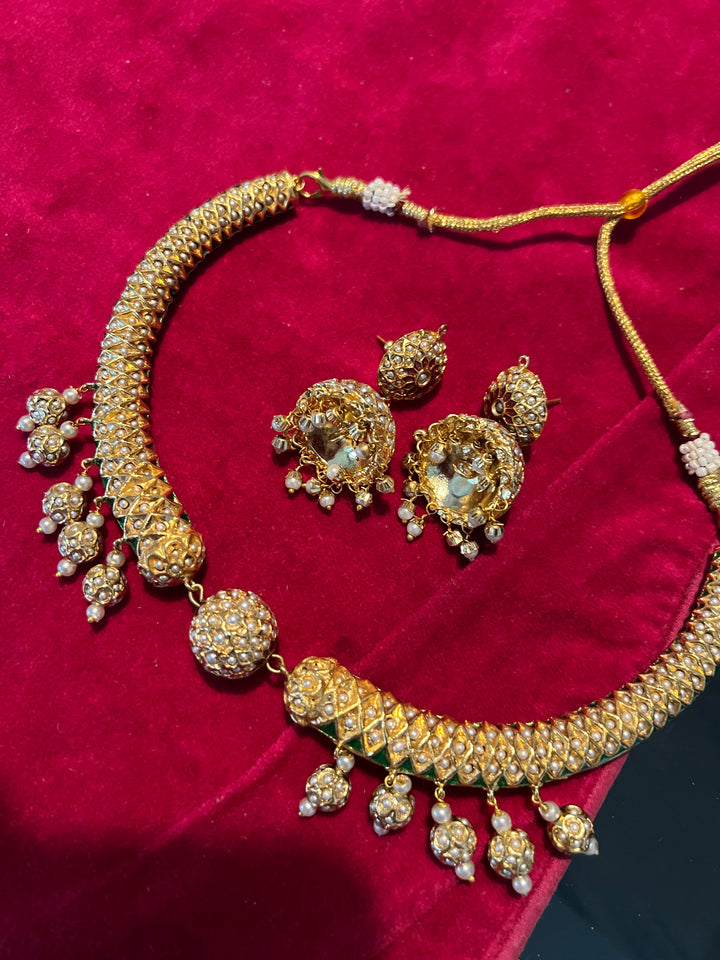 Reversible 18k Gold Plated Jadau Hasli Necklace Set with Jhumkas