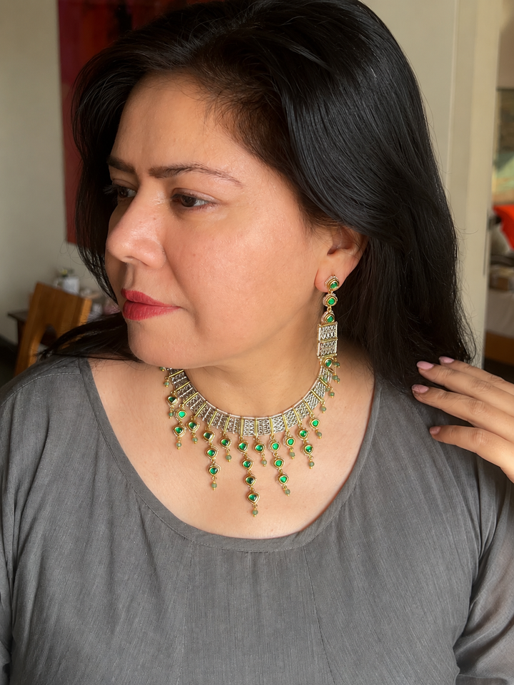 Emerald Kundan Choker Necklace Set, Delicate Green Drop Choker Set