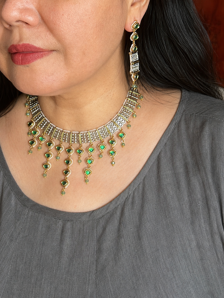 Emerald Kundan Choker Necklace Set, Delicate Green Drop Choker Set