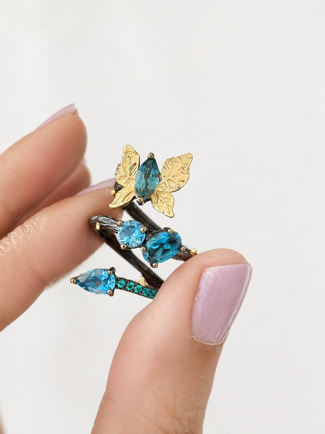 Designer Pure Silver Blue Topaz Ring