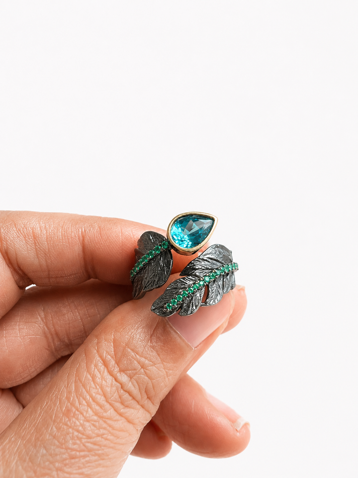 Vintage Pure 925 Silver Blue Topaz Ring
