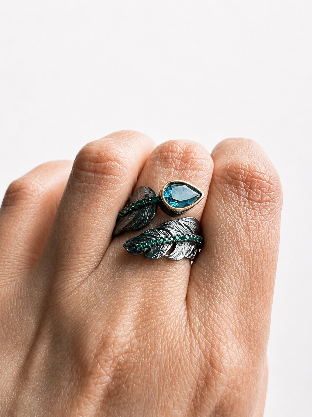 Vintage Pure 925 Silver Blue Topaz Ring