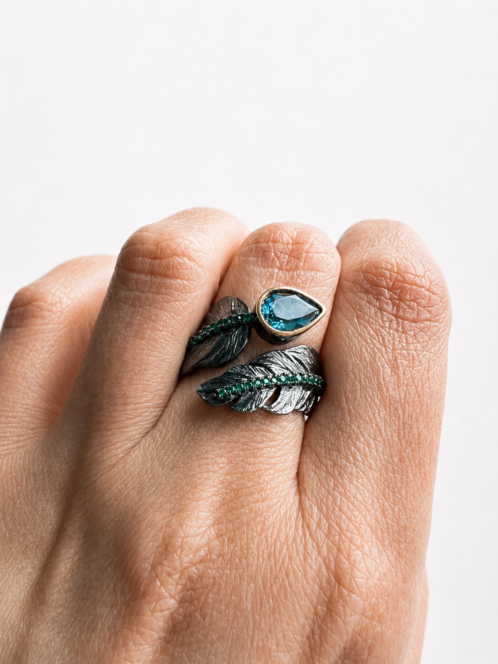 Vintage Pure 925 Silver Blue Topaz Ring
