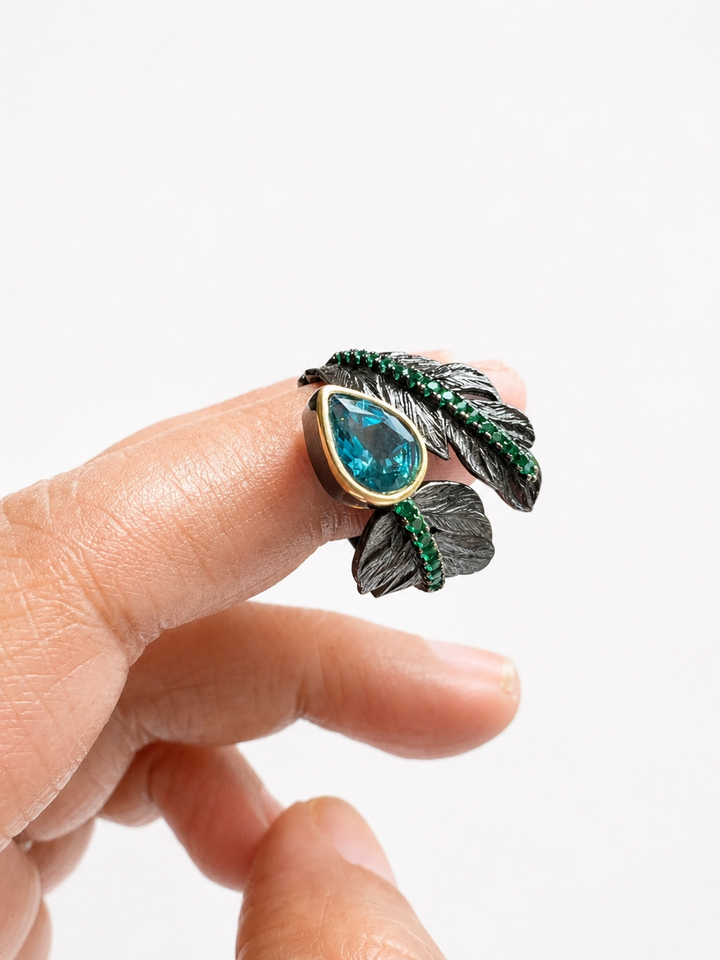 Vintage Pure 925 Silver Blue Topaz Ring