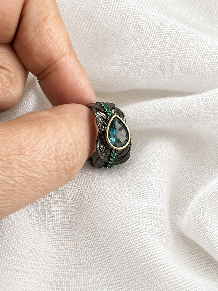 Vintage Pure 925 Silver Topaz  Ring