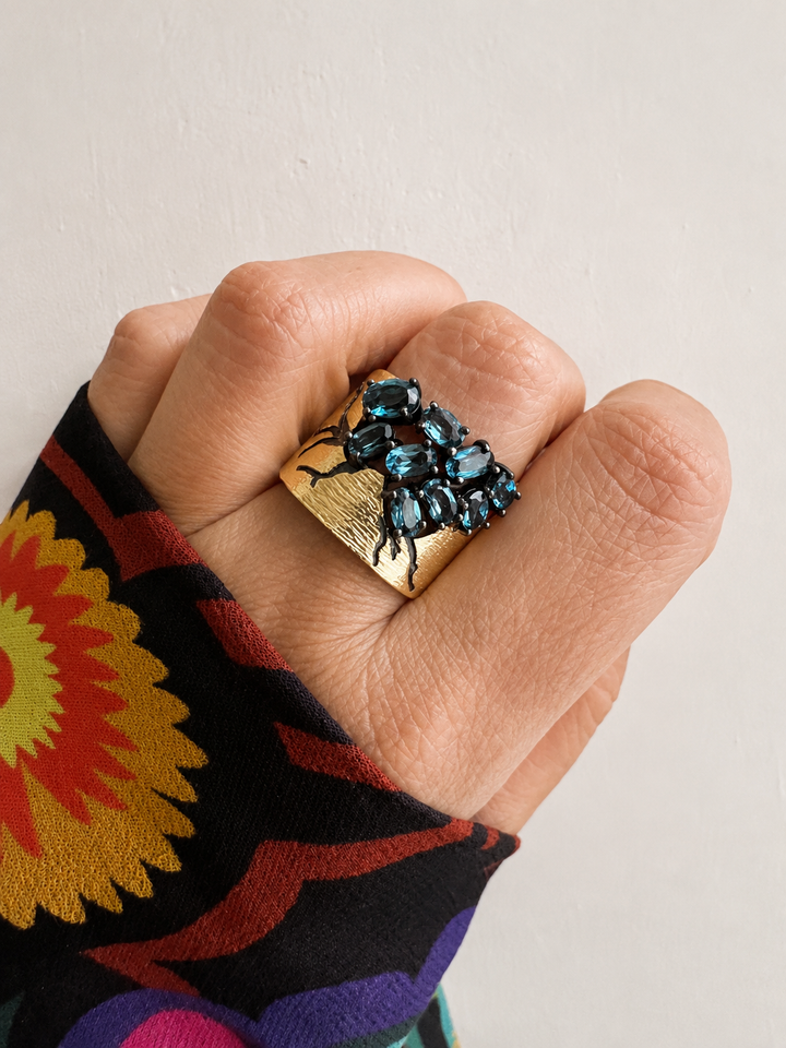 Designer Pure Silver Blue Topaz Ring