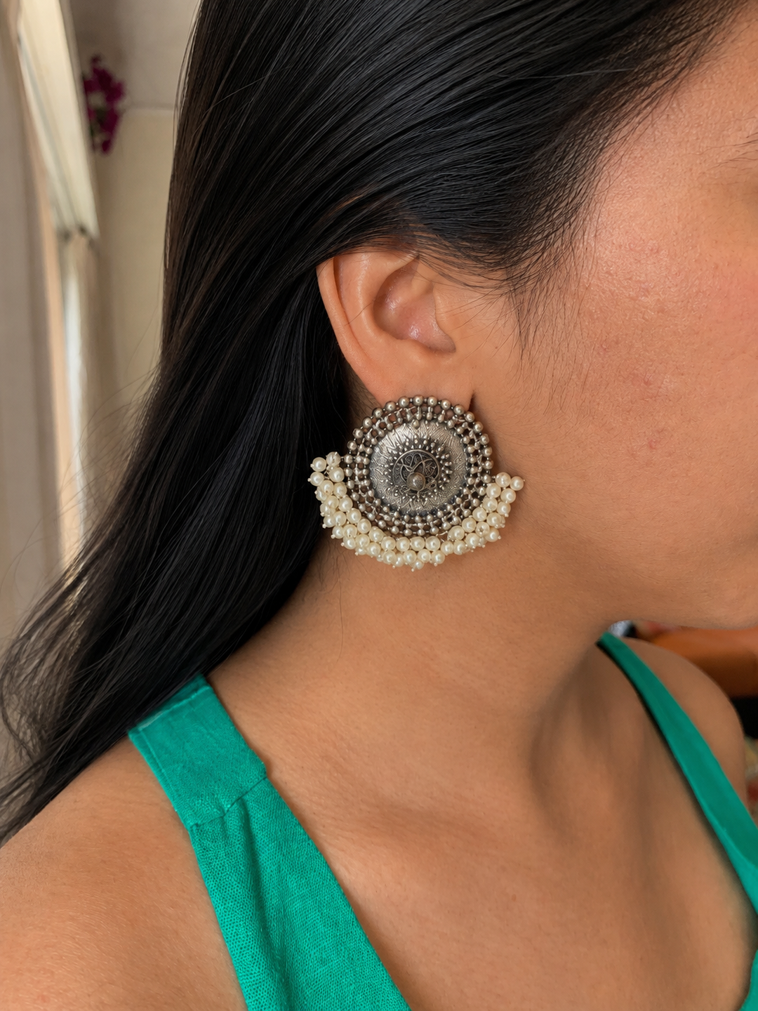 Antique Pearl Clusters Studs