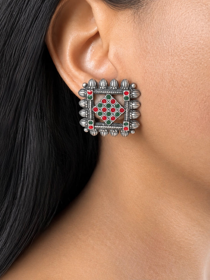 Timeless Vintage Stud Earrings | Bold Statement Jewelry