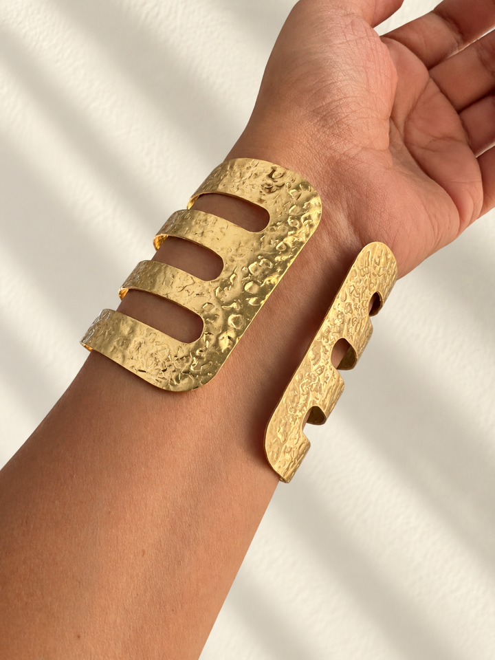 Exquisite Teal Agate Studded Brass Open Cuff - Unparalleled Quality and Style