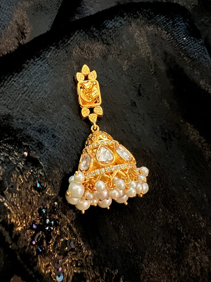 Elegant Choker with Jhumka Set - Unmatched Quality and Style