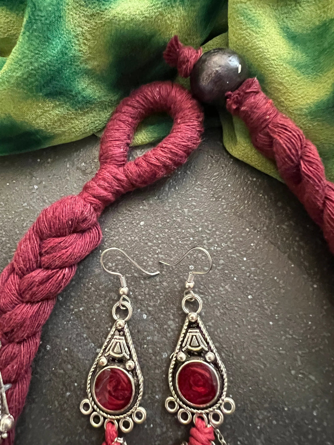 Fusion Hasli Necklace with Earrings