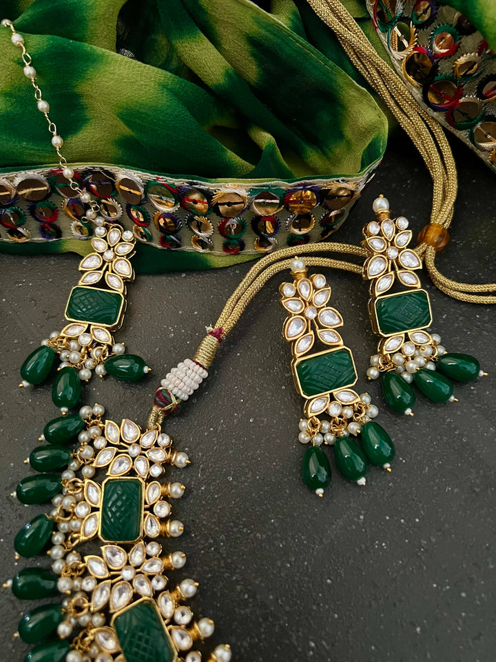 Royal Bridal Choker Necklace with Earrings and Maangtikka