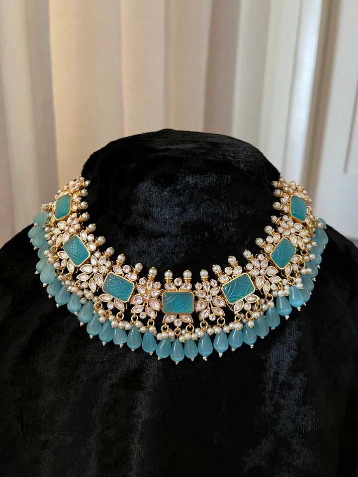 Royal Bridal Choker Necklace with Earrings and Maangtikka
