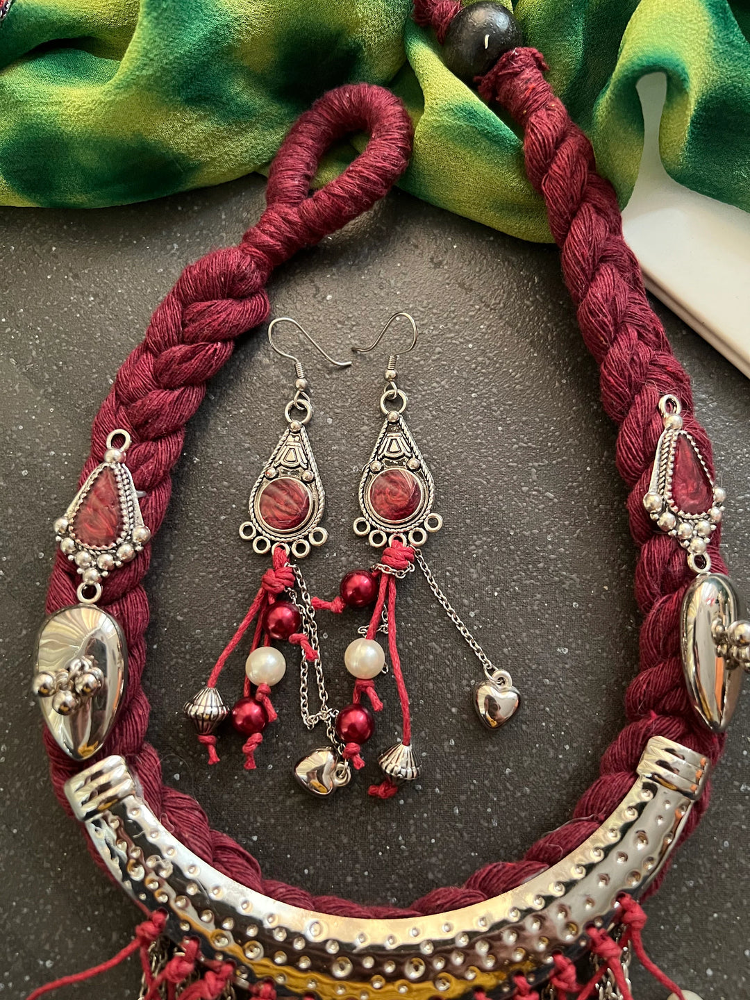 Fusion Hasli Necklace with Earrings