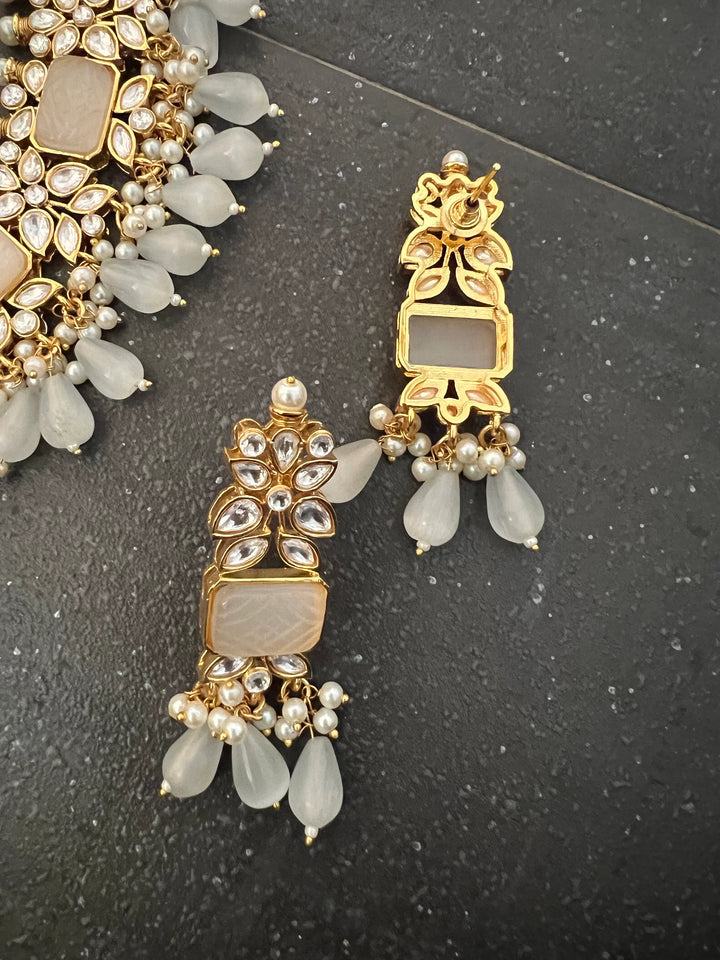 Royal Bridal Choker Necklace with Earrings and Maangtikka