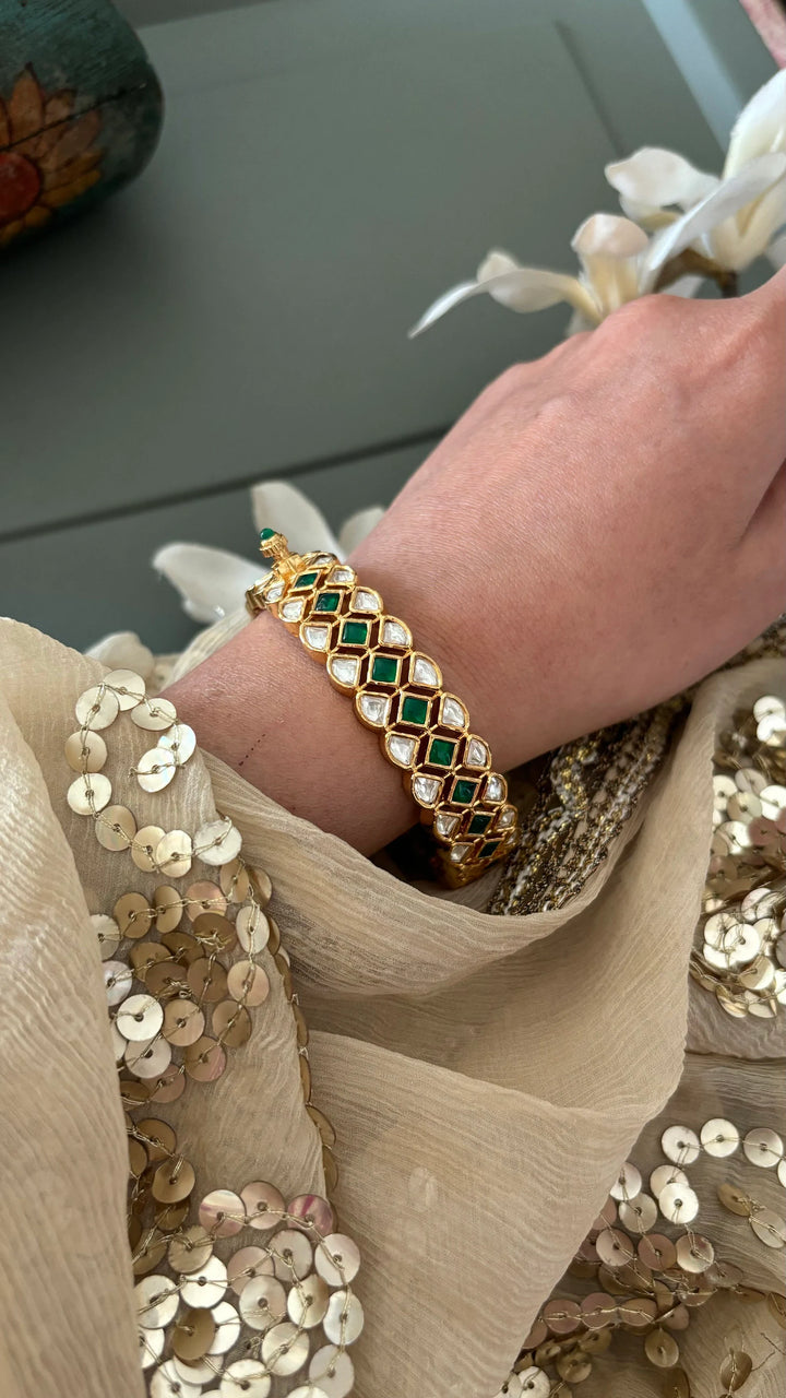 Classic Green Kundan Bangle