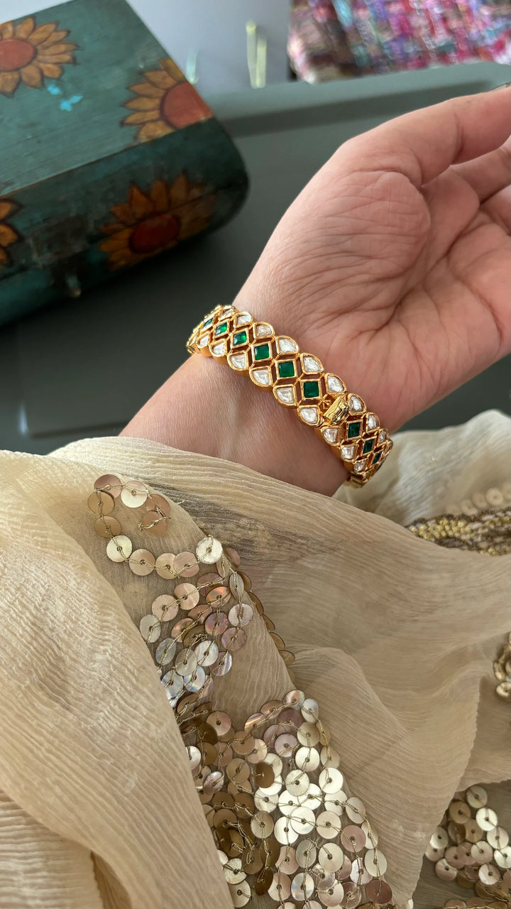 Classic Green Kundan Bangle