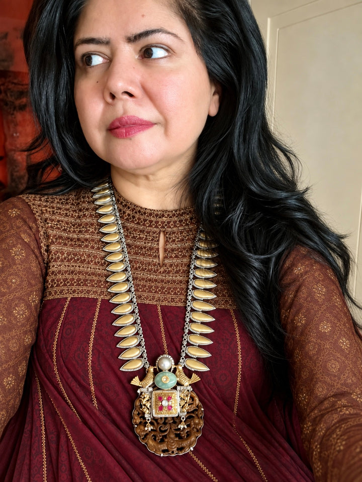 Carved Brown Gemstone 925 Silver Tribal Pendant Necklace Set
