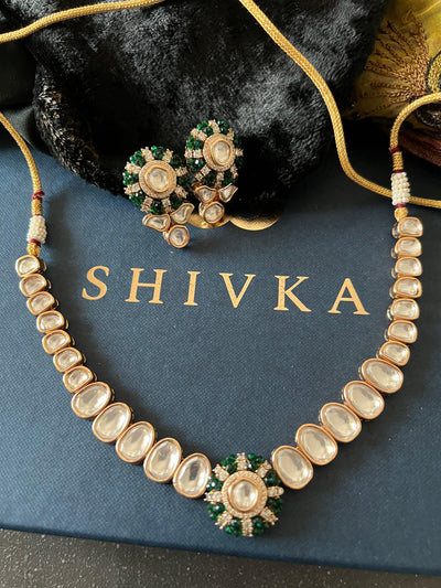 Timeless Kundan Necklace with Statement Earrings - SHIVKA