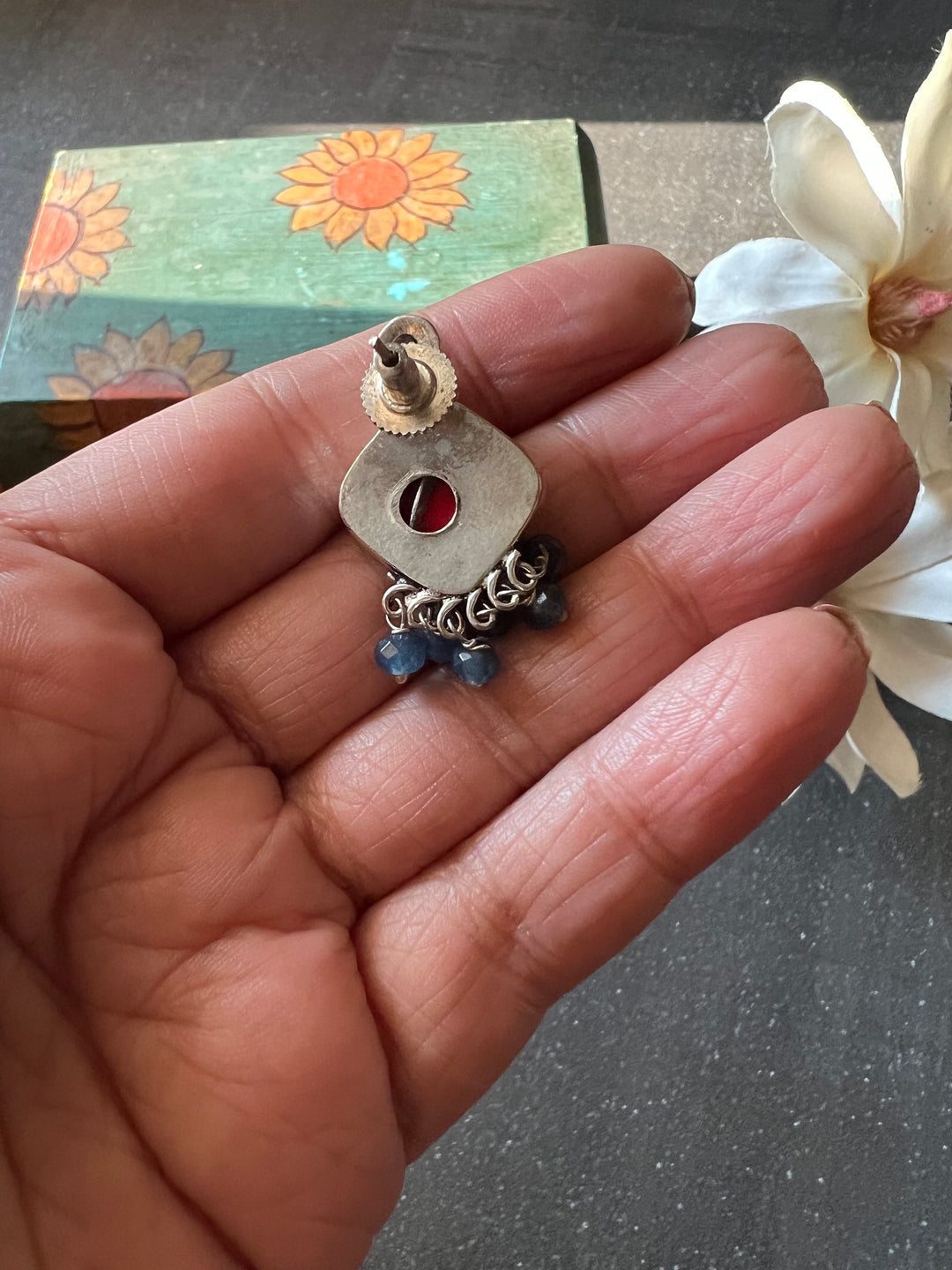 Beautiful Stone Choker with Stud Earrings