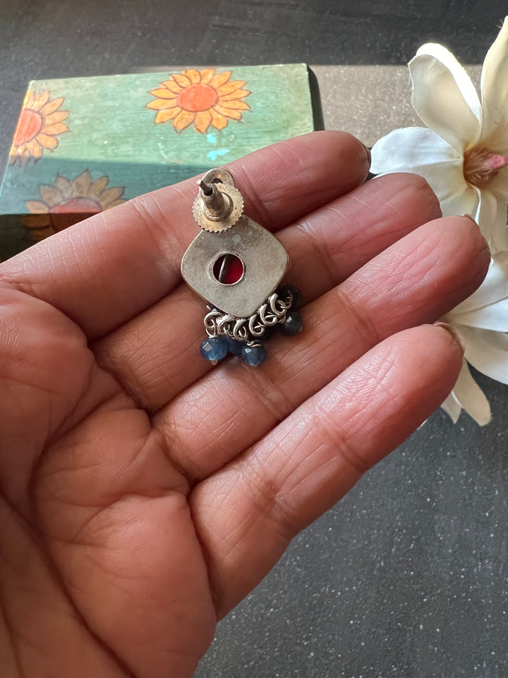 Beautiful Stone Choker with Stud Earrings