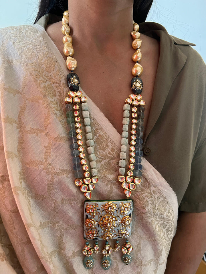 Vintage Fusion Necklace with Earrings - SHIVKA