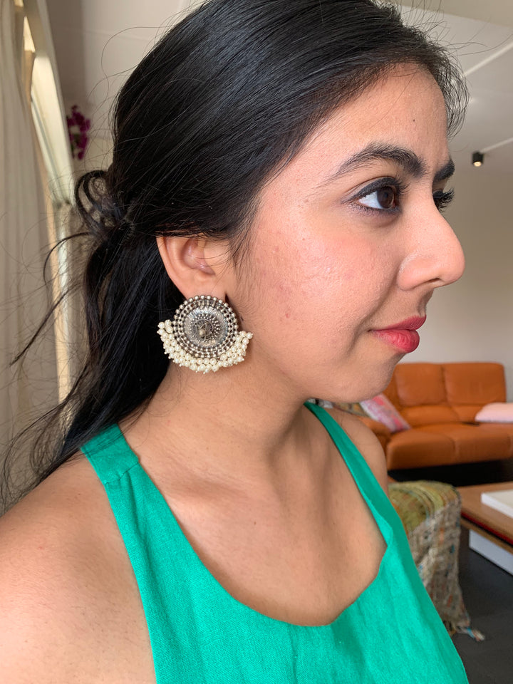 Antique Pearl Clusters Studs