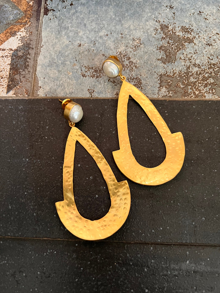 Designer Pearl Stud Danglers