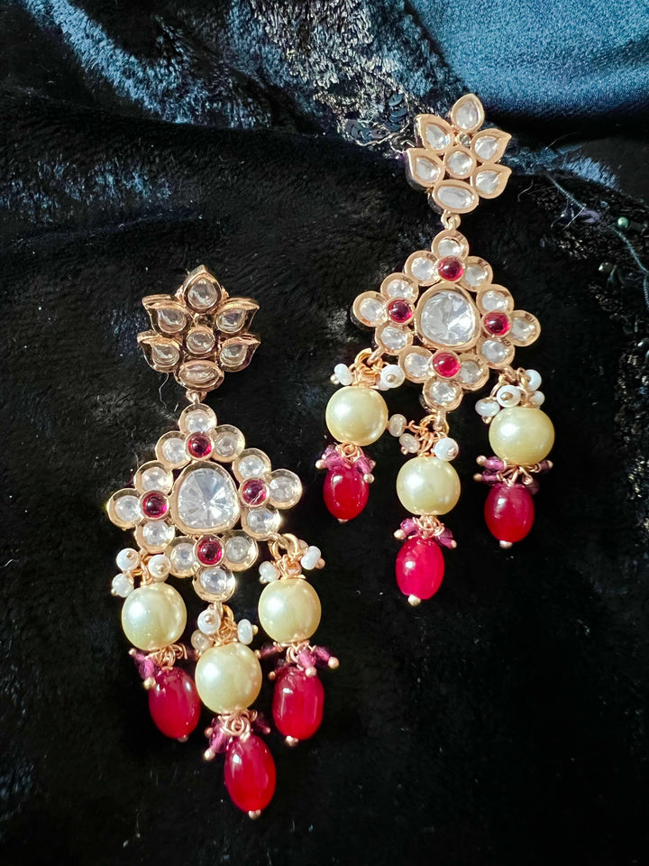 Scintillating Bridal Kundan Choker with Earrings and Maangtikka - SHIVKA