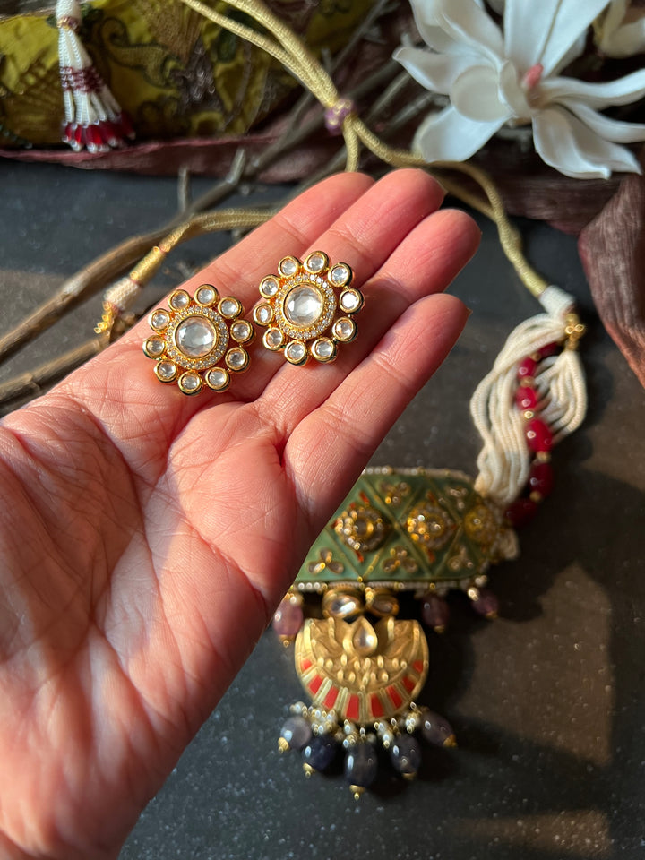 Scintillating Pearls Choker with Studs