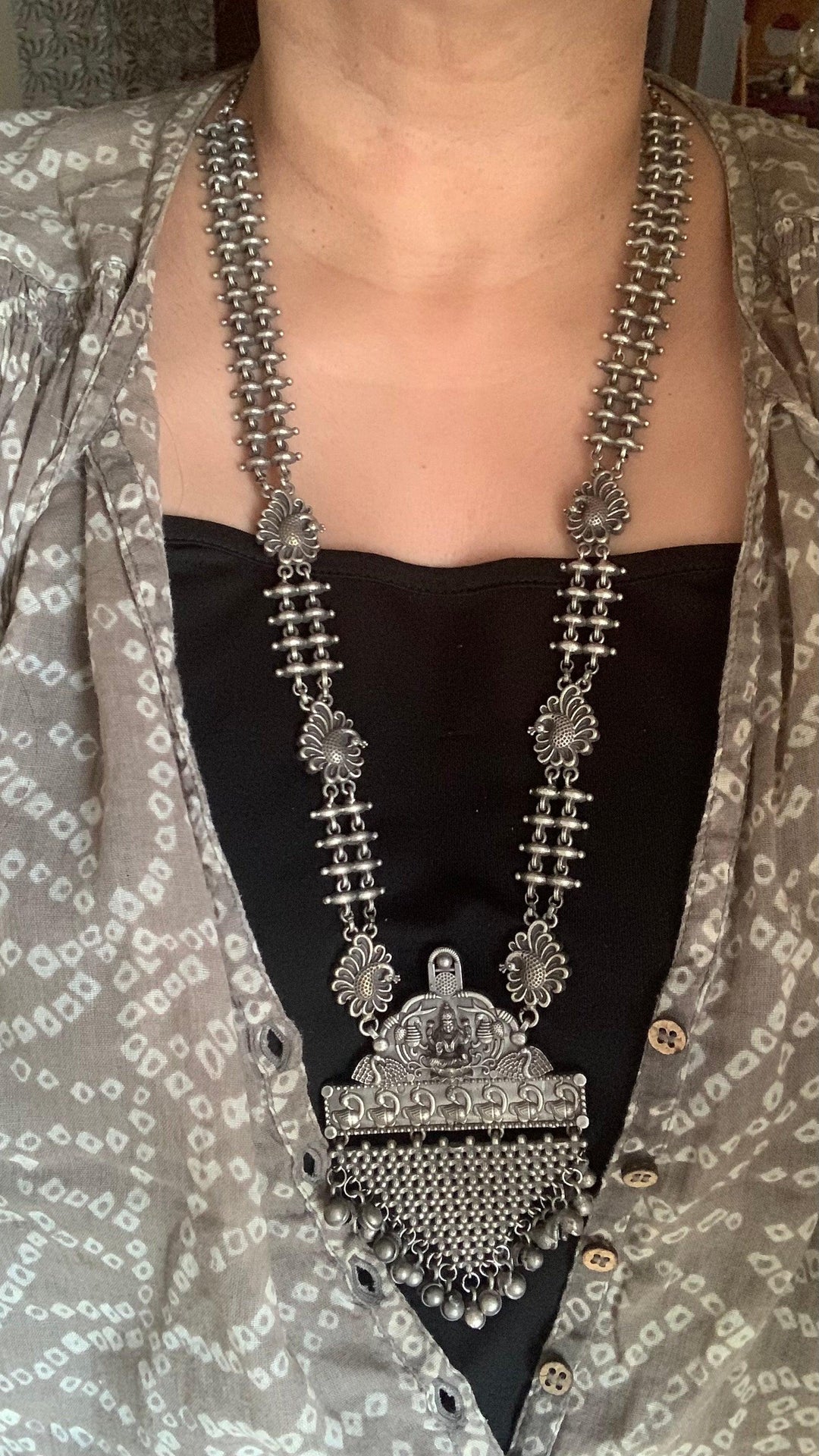 Vintage Pendant Long Necklace with Statement Earrings - SHIVKA