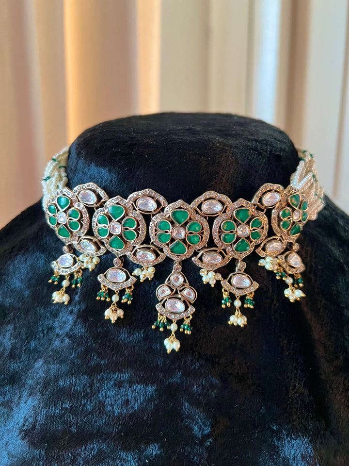 Pearls Choker with Statement Earrings