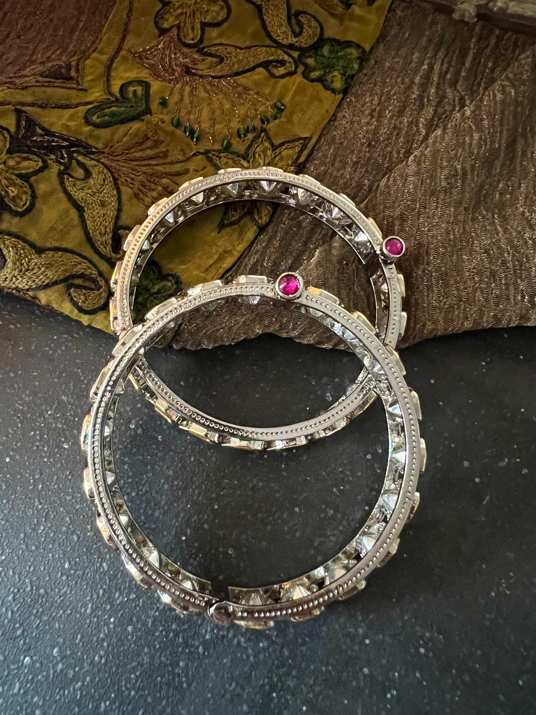 Uncut Polki Kundan Bangles