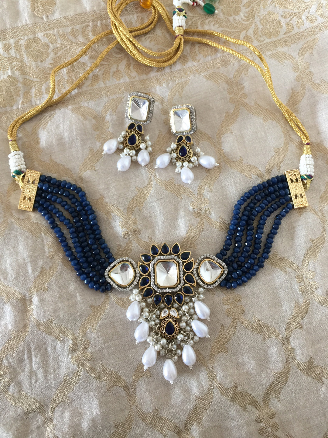 Victorian Choker with Earrings