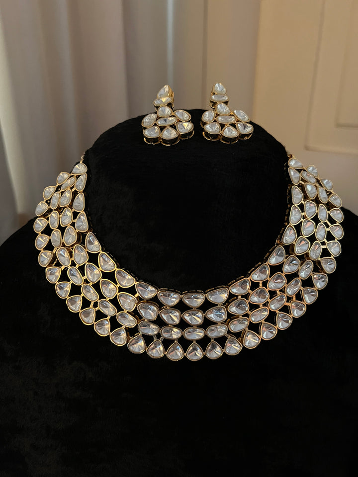 Statement Kundan Choker Necklace with Earrings