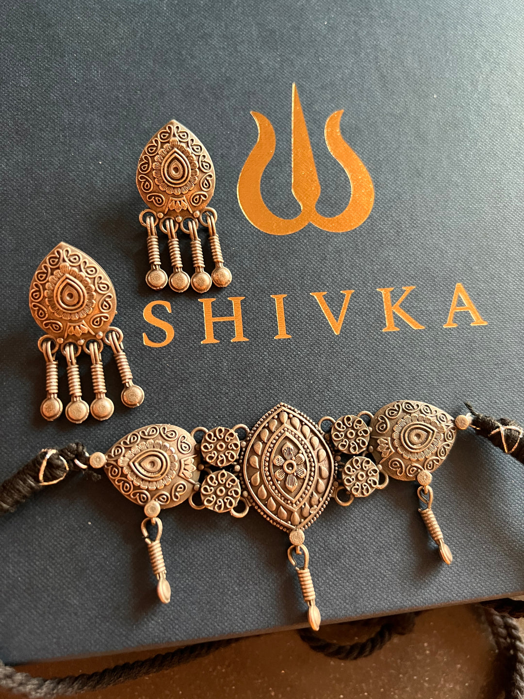 Antique Choker with Earrings