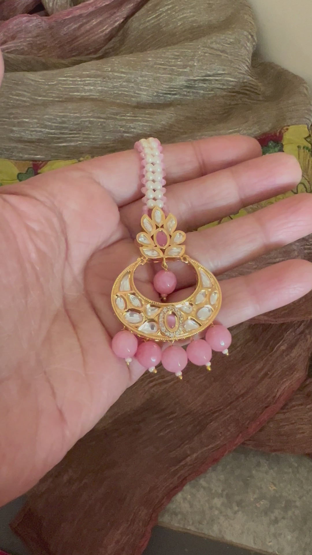 Beautiful Bridal Pink Kundan Maangtikka