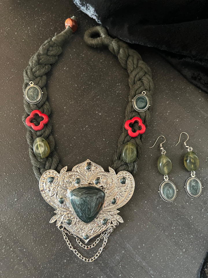 Fusion Necklace with Earrings