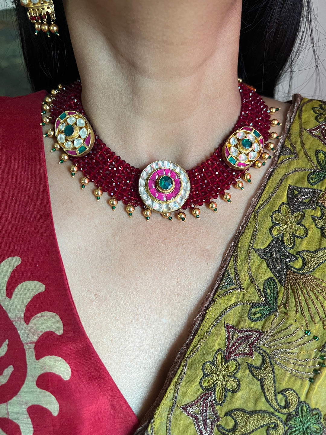 Maroon Chatai Choker with Earrings